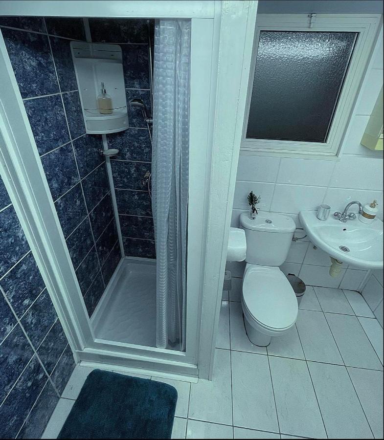 Comfortable, Modern Studio Apartment Protarász Kültér fotó